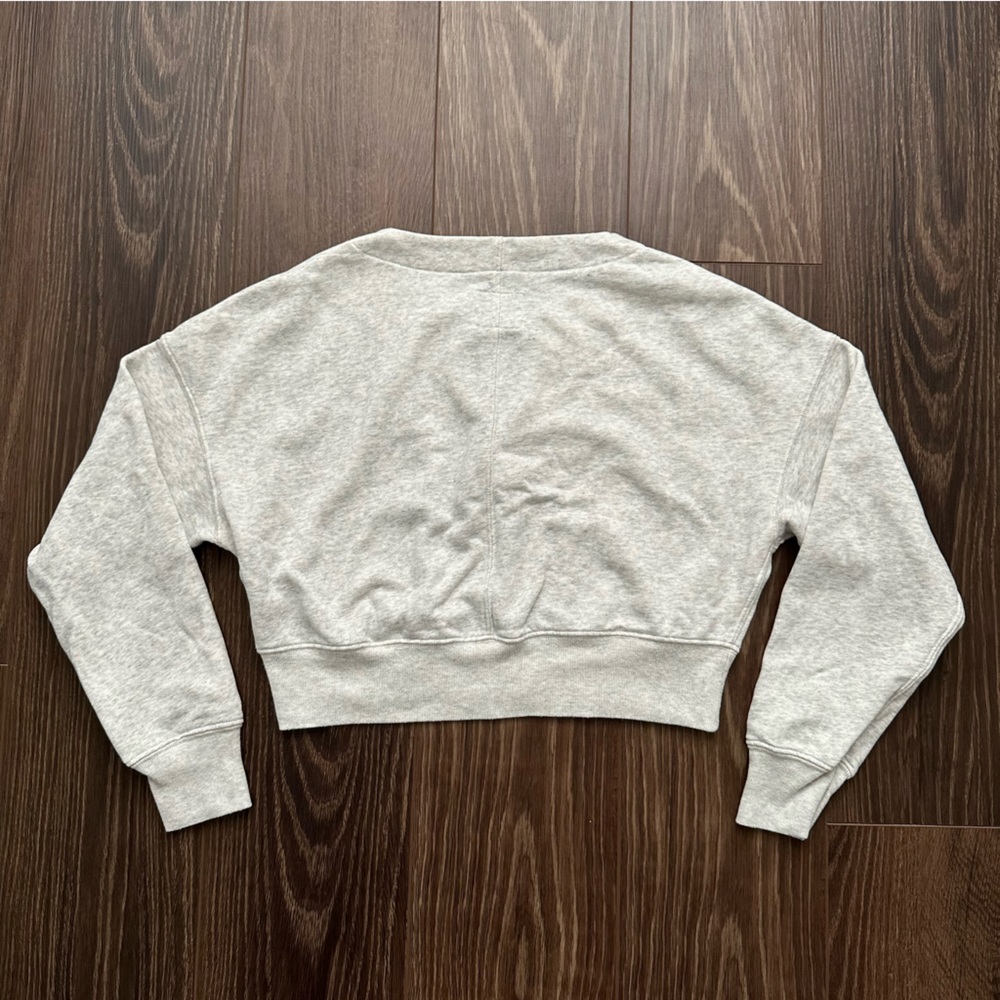A&F Light Gray Soft Lace Up Front Cropped Long Sleeve Pullover Crew Sweatshirt - Picture 4 of 7